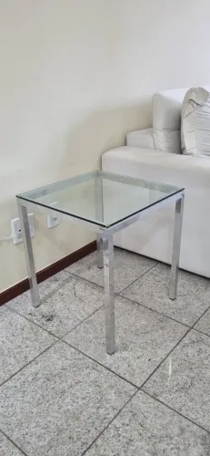Mesa Lateral de Vidro