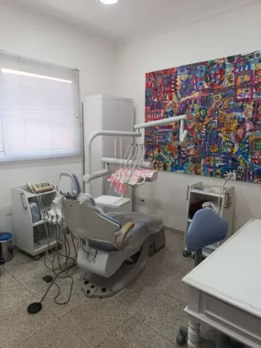 Excelente Sala Odontológica Pronta para Uso no JD Canadá Ribeirão Preto.