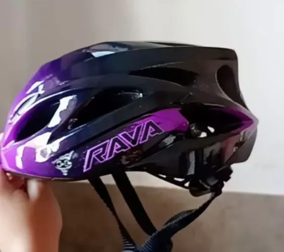 Capacete Infantil (Original Rava)cor Lilás e preto