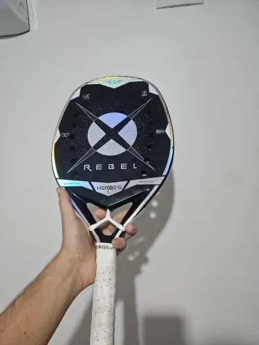 Raquete Heroes Rebel