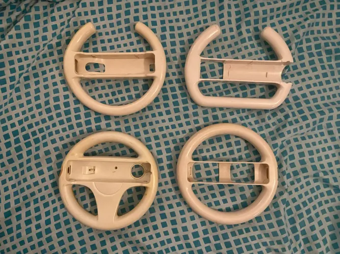 Coleção de 4 Volantes Para Nintendo Wii
