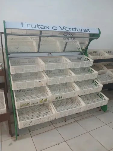 Fruteira vertical