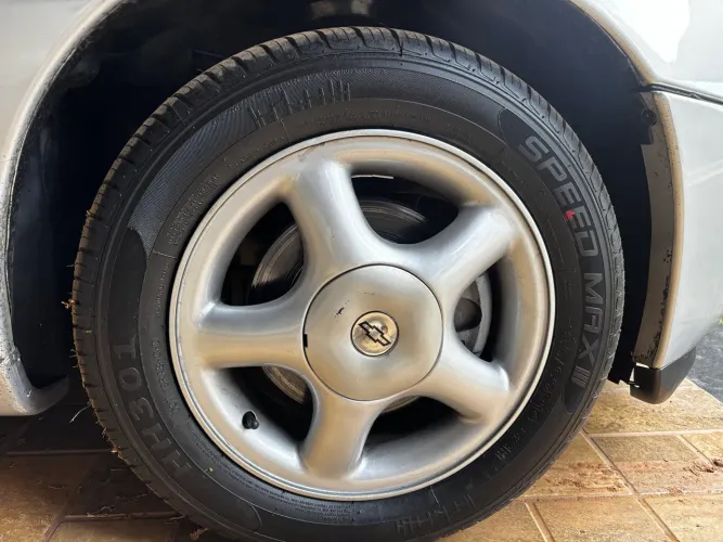 Rodas aro 14 com pneus 4x100
