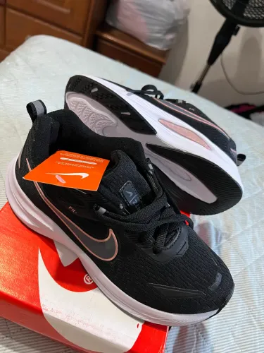 Tênis Nike primeira linha