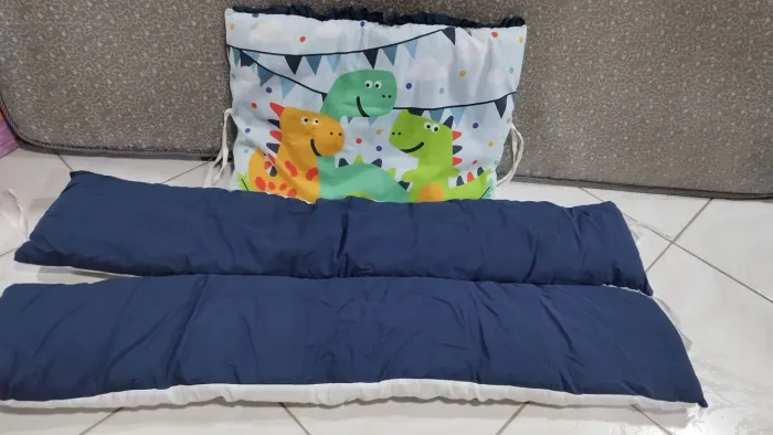 Kit berço Dinossauros Azul Marinho