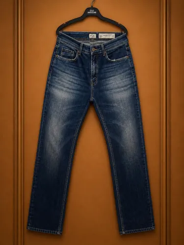Vende-se | Calça Jeans Marfinno
