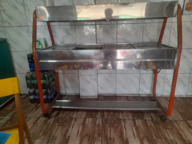 Buffet banho maria. Zap *