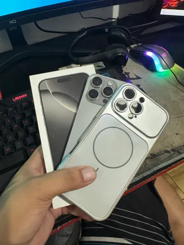 IPHONE 16 PRO MAX