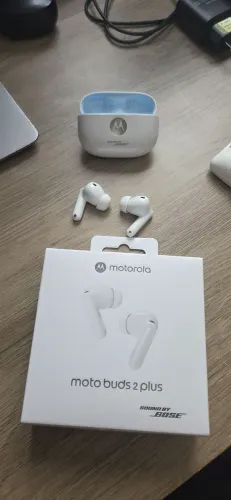 Fone bluetooth moto buds 2 plus