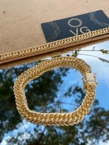 Pulseira Banhada a Ouro 18K 8mm | Semijoia Premium Elegante