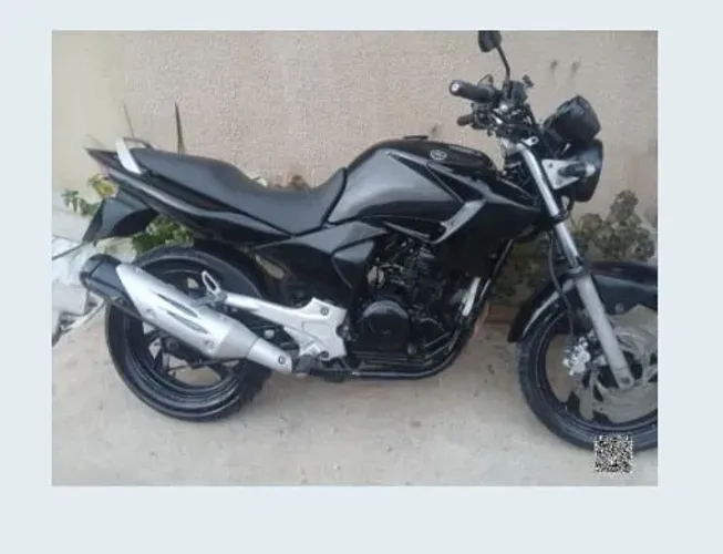 Vende-se fazer 250. 2010 toda em dias no ponto de rodar.
