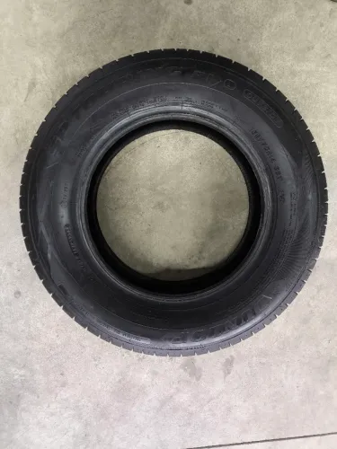 Pneu 185/70 Aro 14