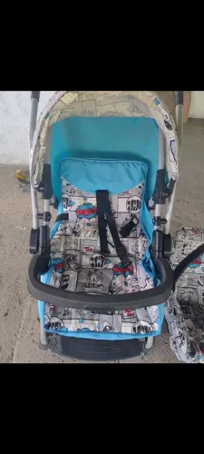 Carrinho e bebe conforto Burigotto 