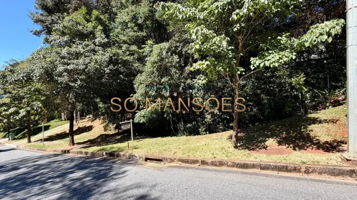 LOTE DE 1.396M² À VENDA NO CONDOMÍNIO QUINTAS DO SOL  FUNDO PARA ÁREA DE PRESERVAÇÃO.