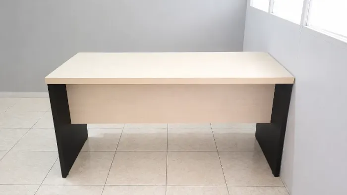 Vendo Moveis para escritório em ótimo estado de conservação.