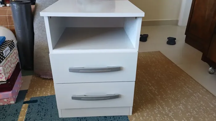mesa de cabeceira