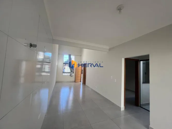 Casa com 3 quartos à venda, 75 m² por R$ 310.000 - Conjunto Guaiapó - Maringá/PR
