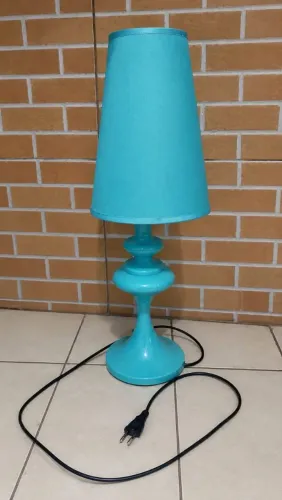 Abajur azul claro