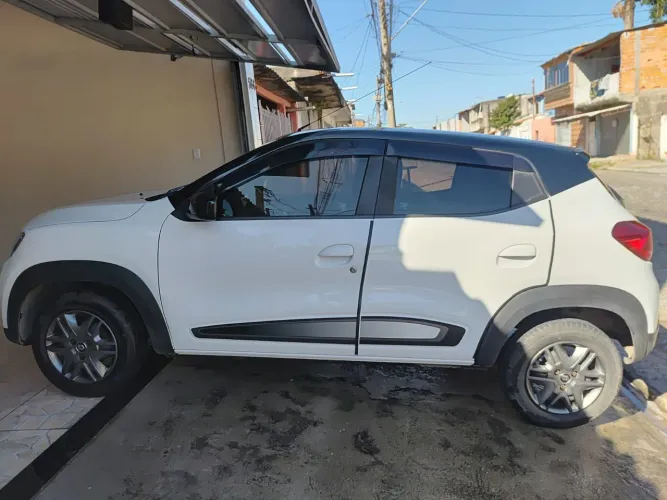 Renault Kwid Intense 1.0 Flex 12V 5P Mec. 2020