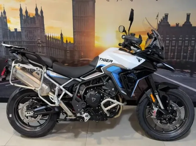 TRIUMPH TIGER 900 ALPINE EDITION