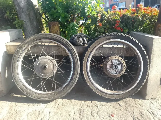 Jogo de rodas cg 150
