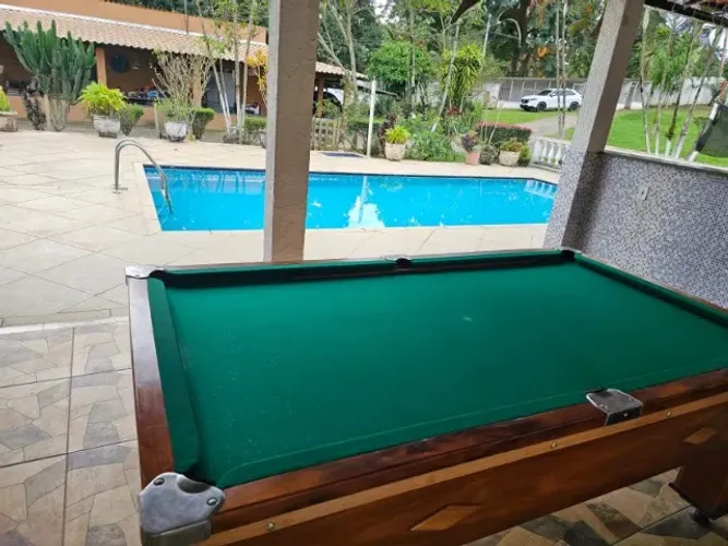 Sitio, Porteira fechada