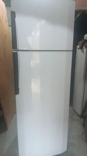 Geladeira mabe