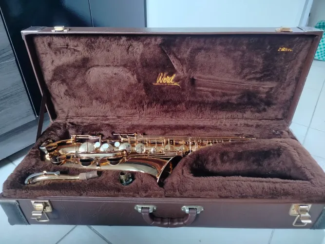 Saxofone Tenor Weril Spectra A971