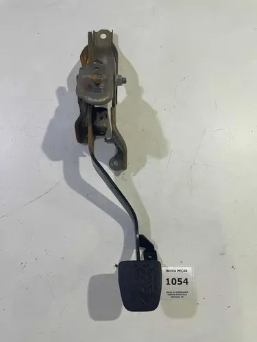 Pedal Da Embreagem Toyota Etios 2015 Original Pg