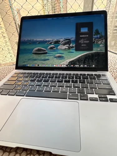 MacBook Air M1 2020 8GB 256GB ? Bateria 79%, abaixo do mercado