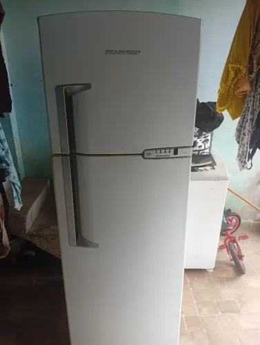 Geladeira Brastemp Frost Free 373L