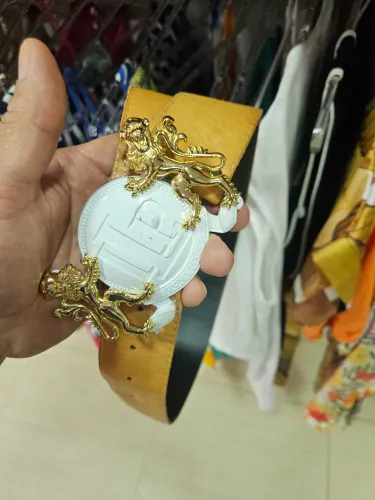 Cinto lança perfume 