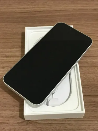 iPhone 16e 256GB - Apple | Garantia Apple | Estado de Novo