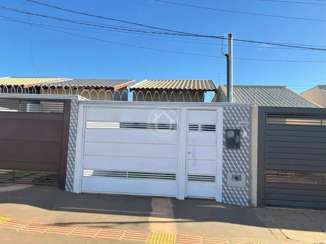 CASA COM EXCELENTE ACABAMENTO