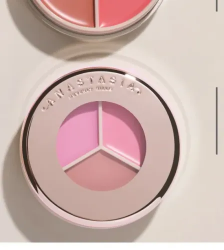 Blush Anastasia beverly hills 