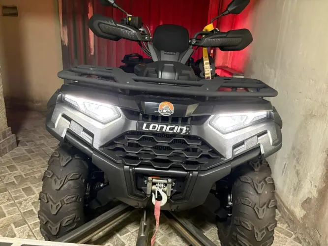 Quadriciclo loncin