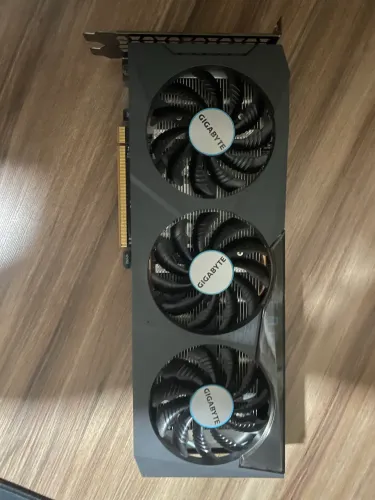 Vendo Placa de Vídeo Gigabyte RX 6600 Eagle 8GB