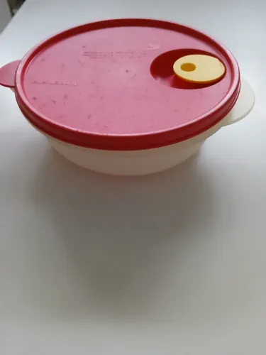 Tupperware usado