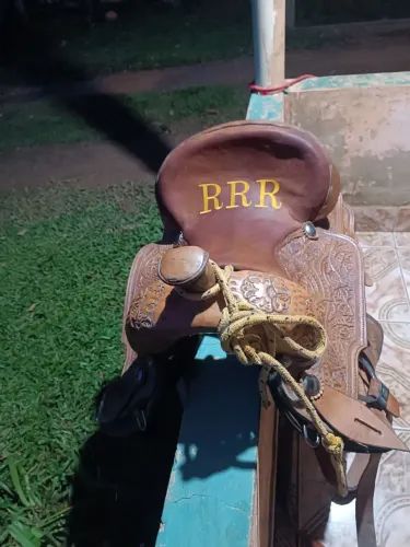 Sela de pito prova de lanço 