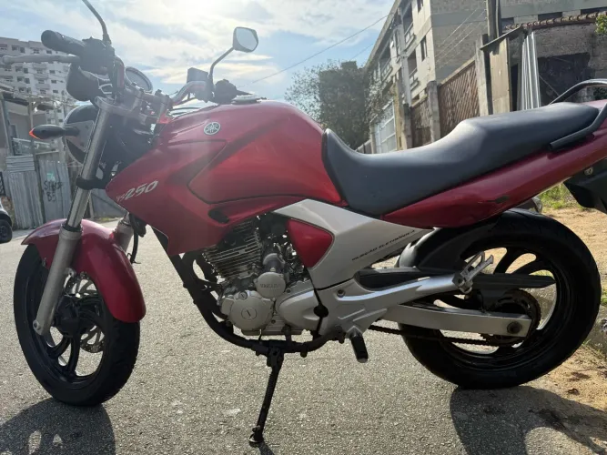Fazer 250 impecável baixo kM