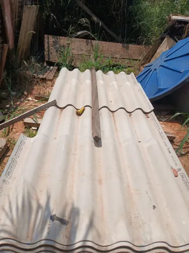 Vende se essas telhas
