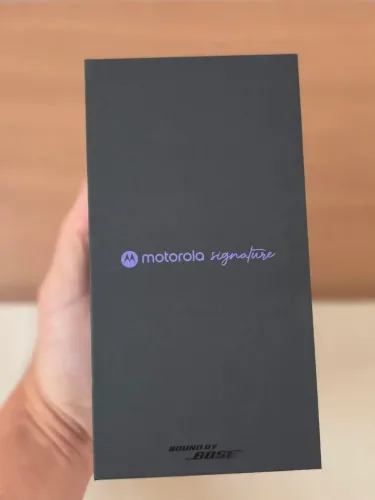 Motorola Signature 512Gb 12 RAM Verde Oliva LACRADO