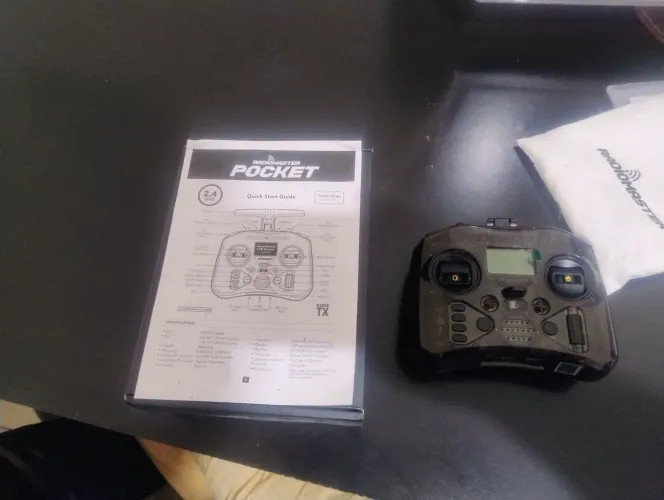 Controle para drone, só foi tirado da Caixa para teste