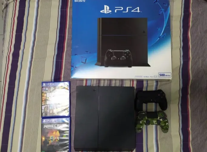 PlayStation 4
