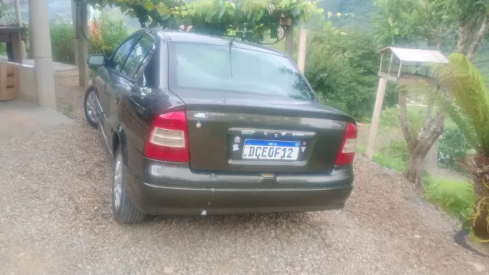 Chevrolet Astra GL 1.8 MPFI 3P 2000