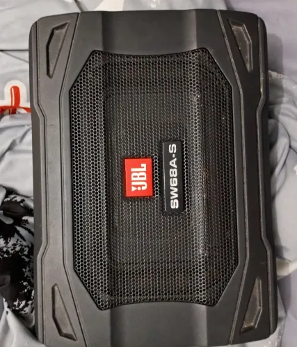 Subwoofer JBL impecável 