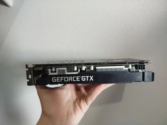 GTX 1660 GDDR5 6GB VRAM