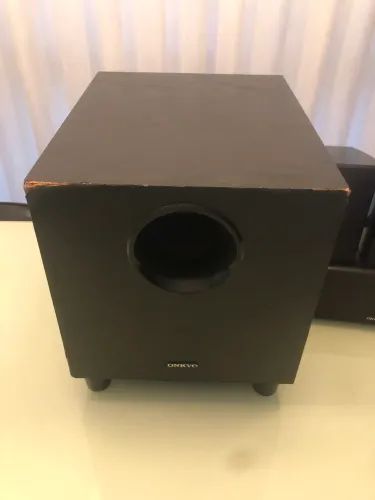 Receiver ONKYO HT R390 03 caixas ONKYO 01 subwoofer ONKYO 02 caixas PHILIPS TORRE