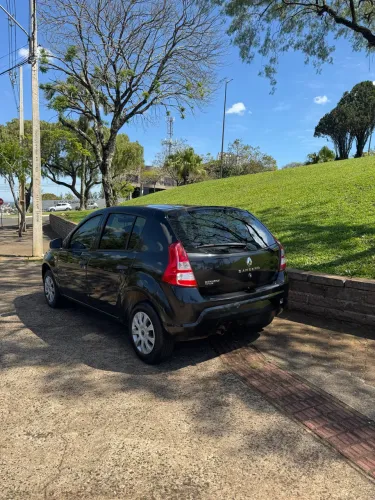 Renault Sandero Authentique Hi-flex 1.0 16V 5P 2012