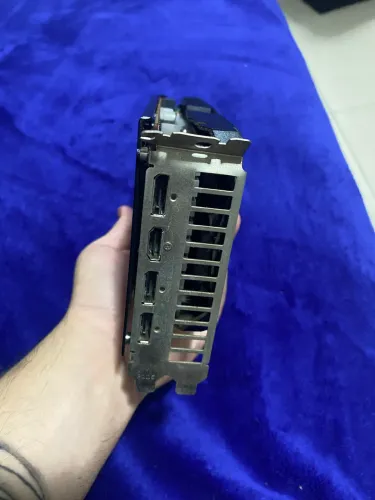 Placa de vídeo AMD MLLSE Rx 6600m 8GB